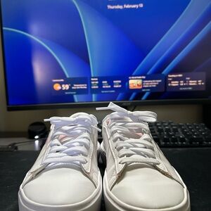 White Puma Women's Sneakers
